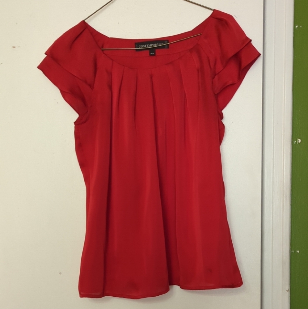 Chic Red Pleated Cap Sleeve Blouse